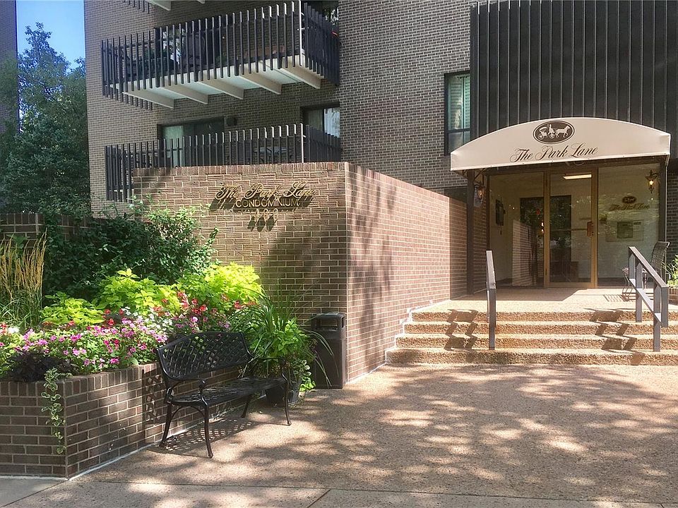 1st image of 480 S Marion Pkwy APT 1704