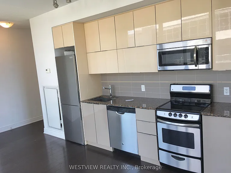 80 Marine Parade Dr #431 — Photo 8