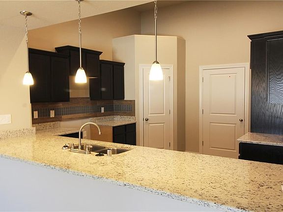 4th image of 14509 Long Shadow Ave