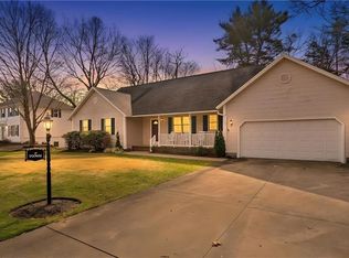 11 Olde Mill Ln, North Kingstown, RI 02852