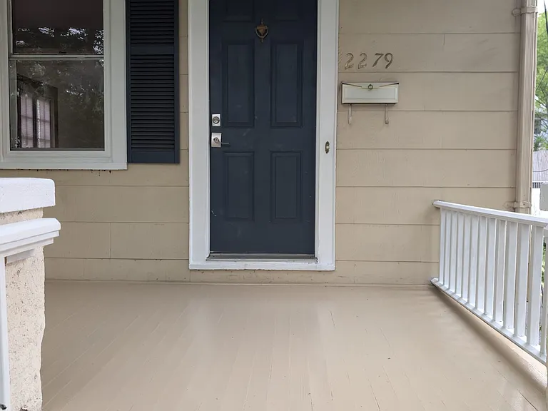 2279 Elizabeth Ave — Photo 12