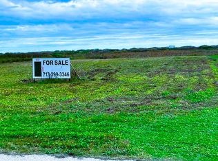 366 Atkinson St, Crystal Beach, TX 77650