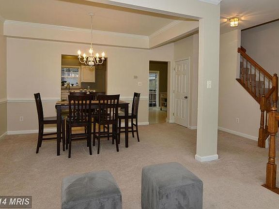5th image of 523 Tuliptree Sq NE