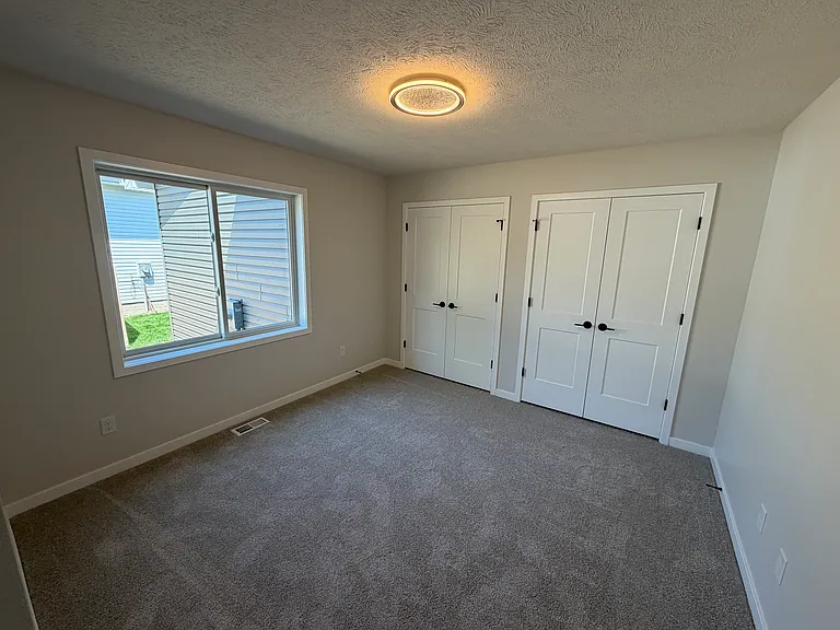 8111 Kallum Dr — Photo 14