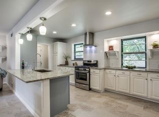 5825 N Jim Miller Rd, Dallas, TX 75228