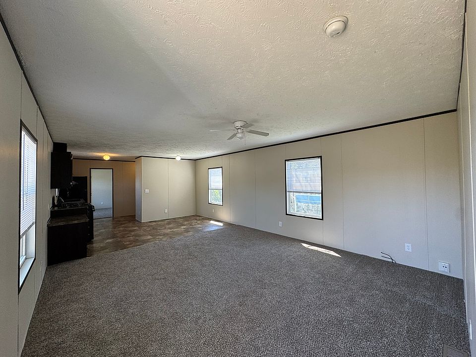 1st image of 47 Bluebird Hill Dr #256