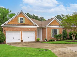 4 Calwell Creek Dr, Chapel Hill, NC 27517