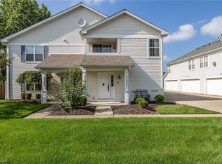 23255 Grist Mill Ct #23-C, Olmsted Falls, OH 44138