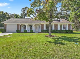 208 Longleaf Rd, Summerville, SC 29486