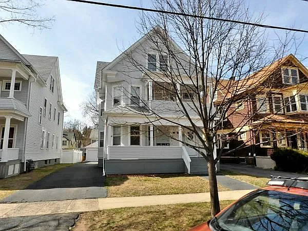 438 Central Ave #3