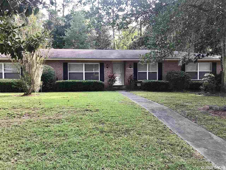 1st image of 2823 NW 31st Ter