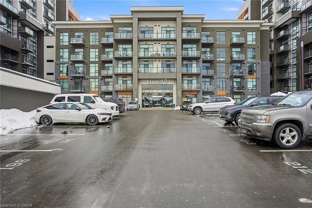 460 Dundas St E #803 photo 1
