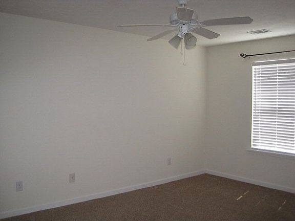 4th image of 610 Beretta Dr