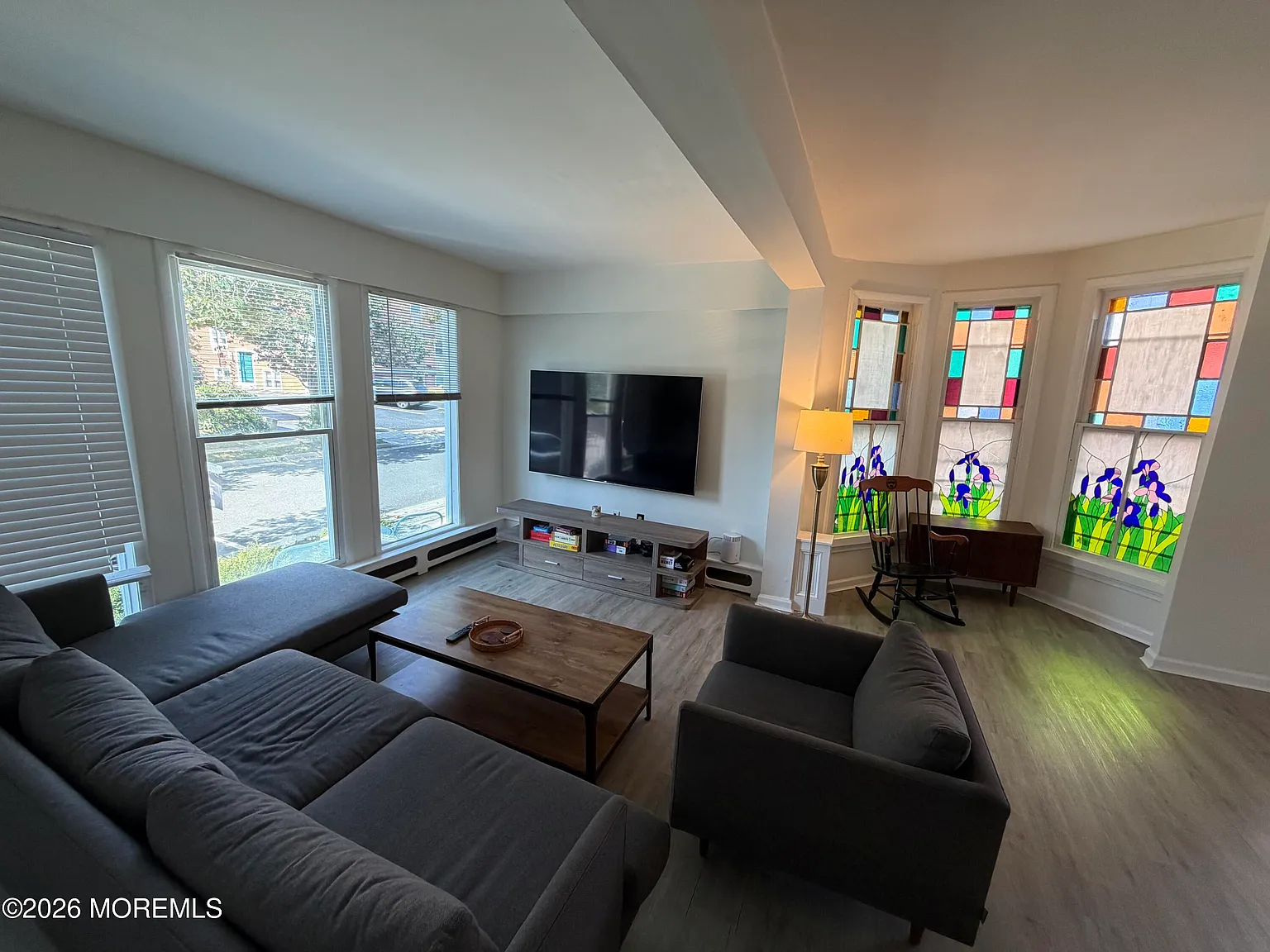 1102 Heck St — Photo 2