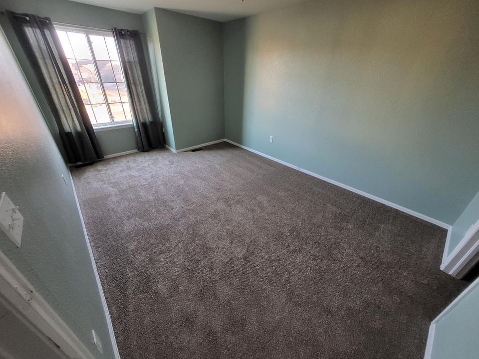 1st image of 5500 Clover Basin Dr Space B