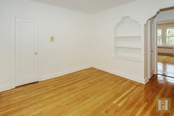 Rented by Halstead Real Estate | media 40