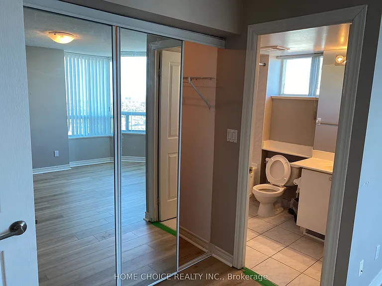 68 Corporate Dr #3233 — Photo 17
