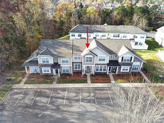 4th image of 724 Cherryfield Pl