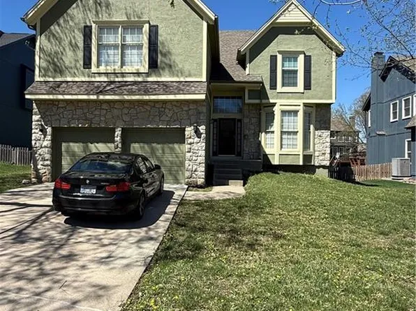 8006 W 129th Ter, Overland Park, KS 66213