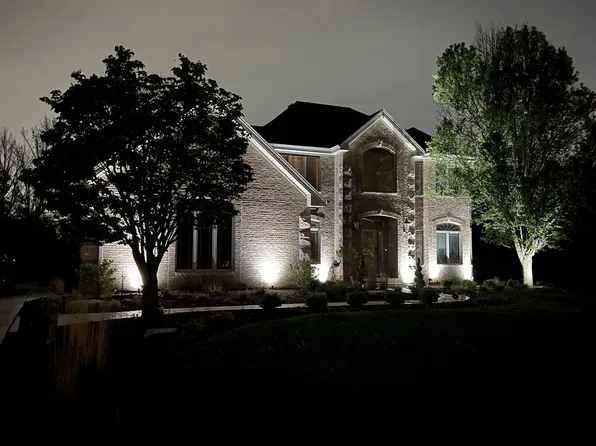 230 Sawgrass Dr, Palos Heights, IL 60463