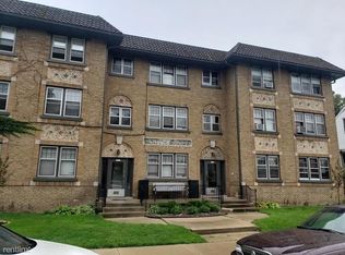 2943 S Delaware Ave #2, Milwaukee, WI 53207