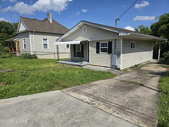 3rd image of 1306 Minnesota Ave
