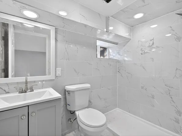 43 Sycamore Road image 12 of 15