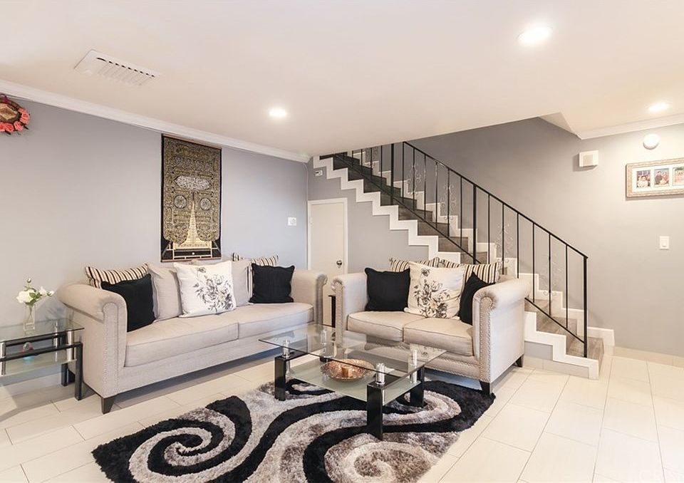 1st image of 17115 Roscoe Blvd Unit 2