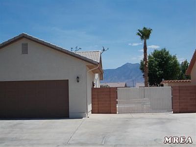 Gated RV Parking/Extra Wide Driveway