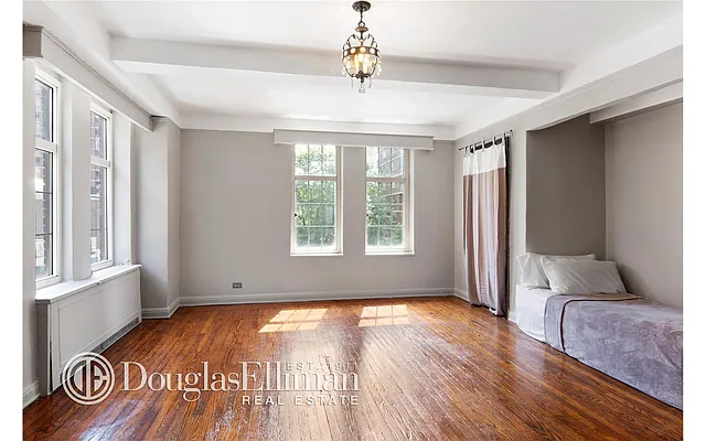 Rented by Douglas Elliman | media 39