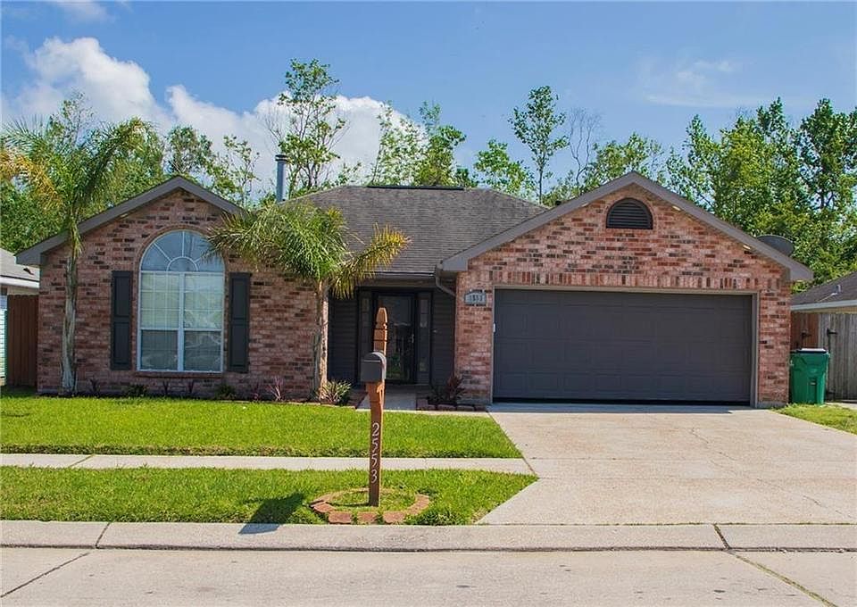 1st image of 2553 Carrie Ln