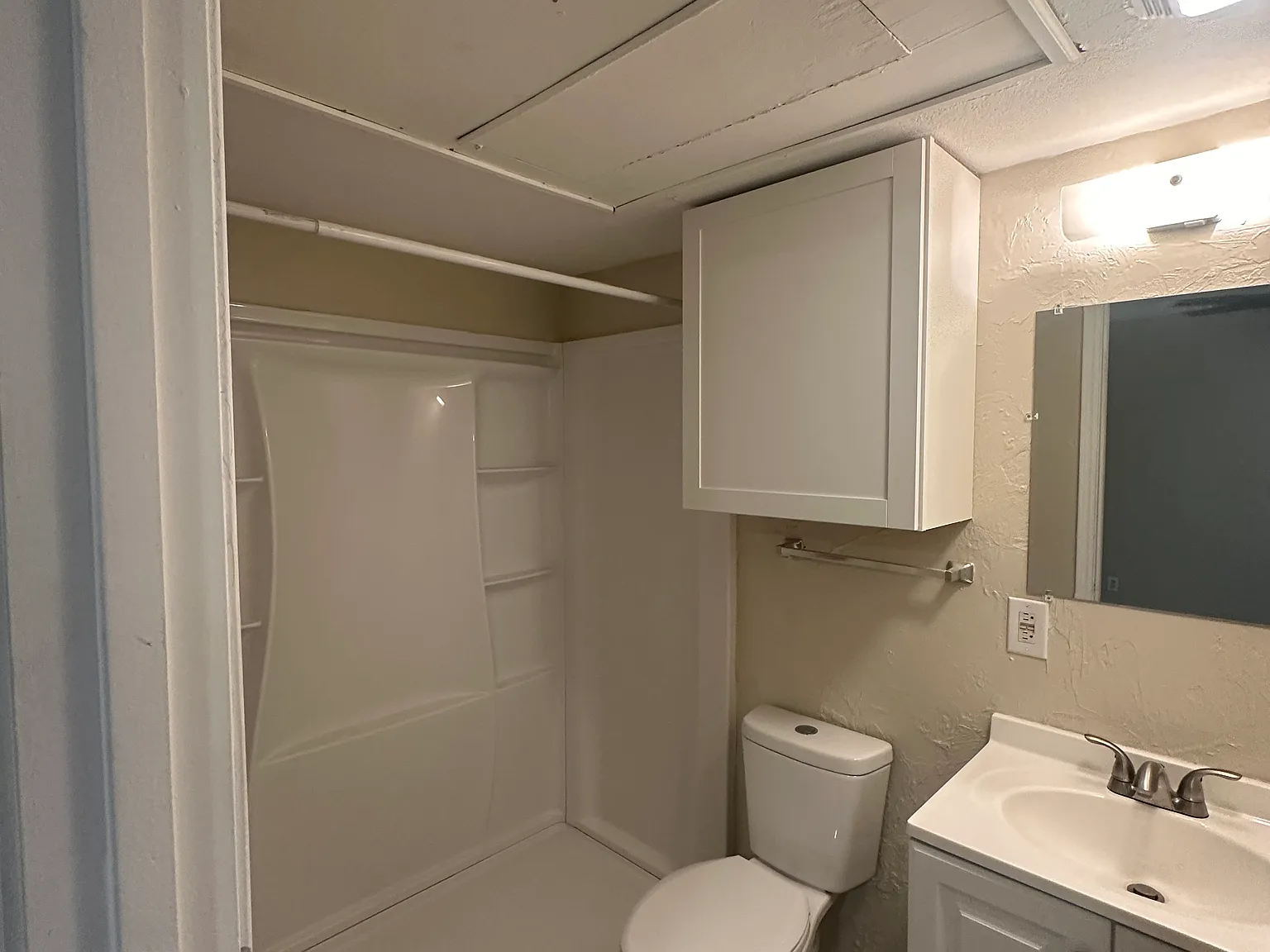 1 bed, 575 sqft, $775 — Photo 2