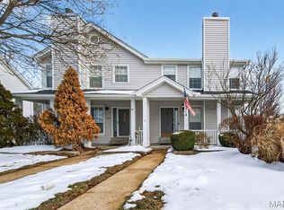 1450 Whispering Creek Dr, Ballwin, MO 63021