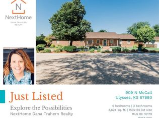 909 N McCall St, Ulysses, KS 67880