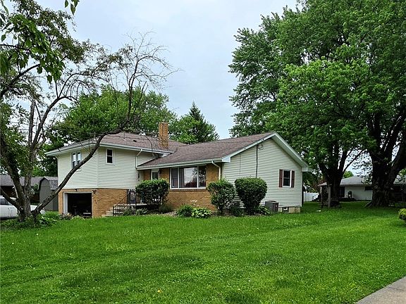 2nd image of 5926 Louise Dr NW