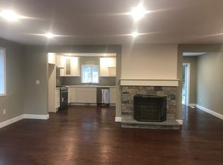 345 Sandwich St, Plymouth, MA 02360