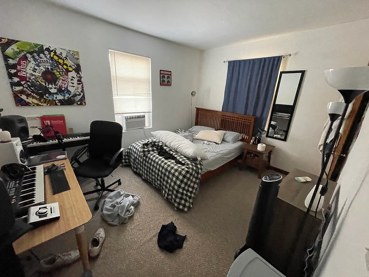 3 bed, 9999 sqft, $3,700 — Photo 3