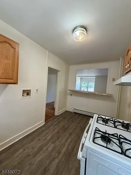 2 bed, 1.0 bath, $2,190 — Photo 4