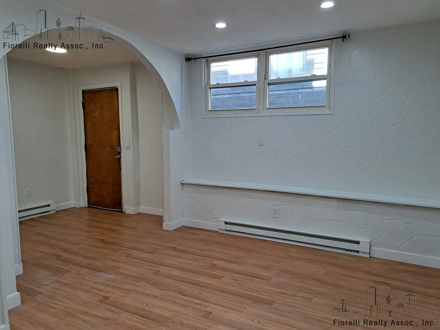 1 bed, 1.0 bath, $2,250 — Photo 2