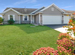 4739 Edenberry Ln, Rockton, IL 61072