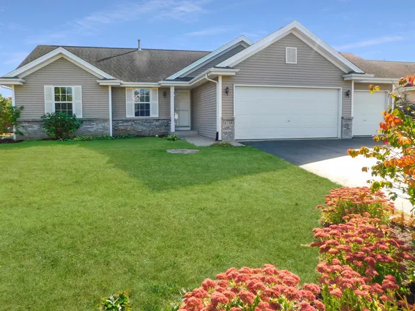 4739 Edenberry Ln, Rockton, IL 61072