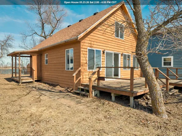 24891 McClelland Dr, Spirit Lake, IA 51360