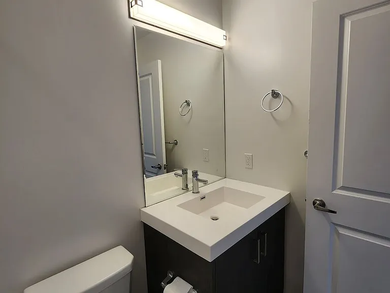 1010 Dundas St E #521 — Photo 12