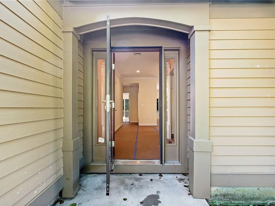 1st image of 712 Heritage Hills #A