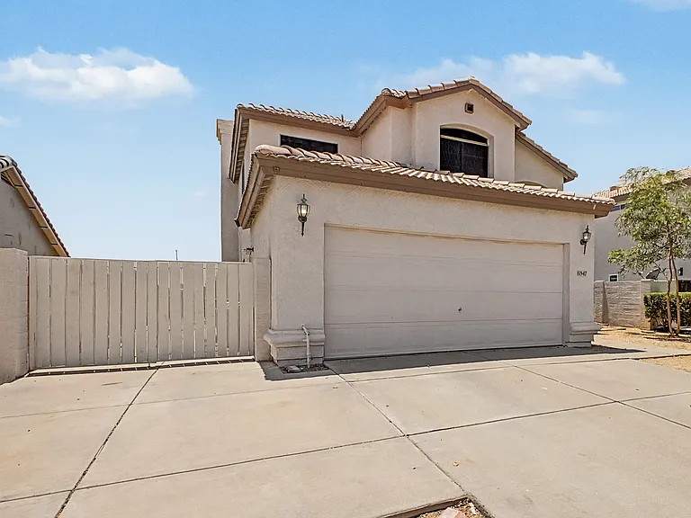6947 W Via Del Sol Dr — Photo 1