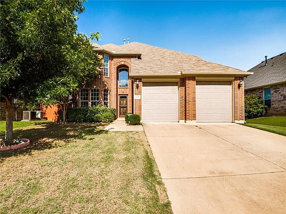 2nd image of 2736 Meadow Lake Dr
