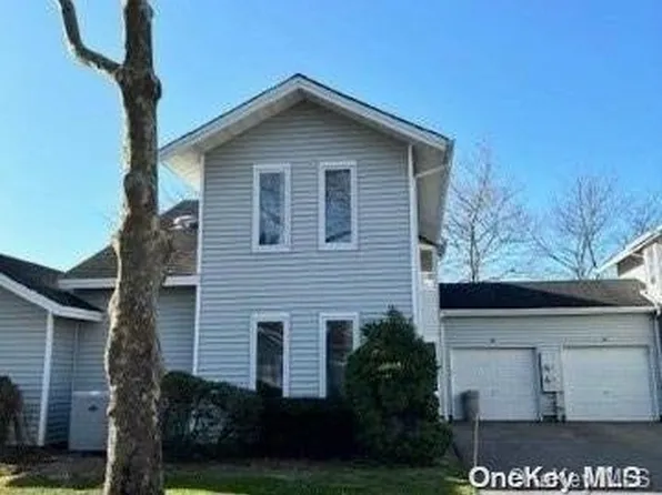 303 Elton #303, Saint James, NY 11780
