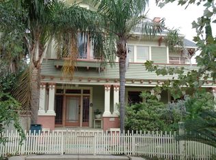 1610 Sealy St, Galveston, TX 77550