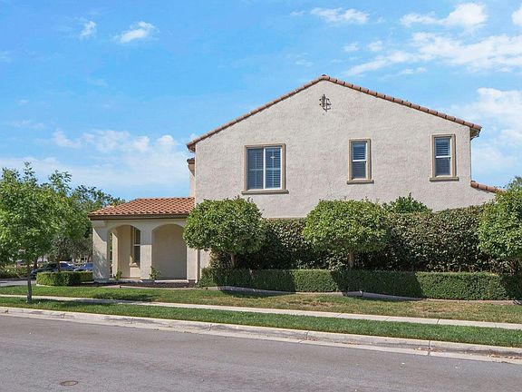 3rd image of 10034 Bay Harbor Dr