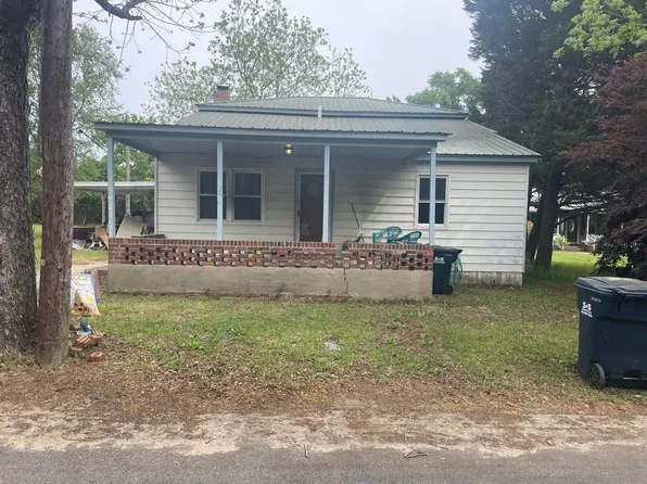 301 Mims St, Williston, SC 29853